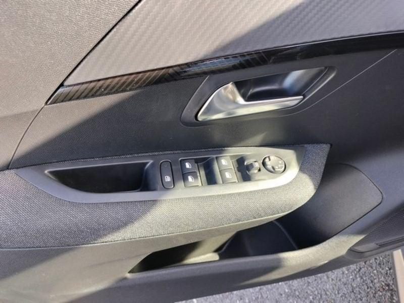 Peugeot 208 208 1.2 turbo Style 100cv