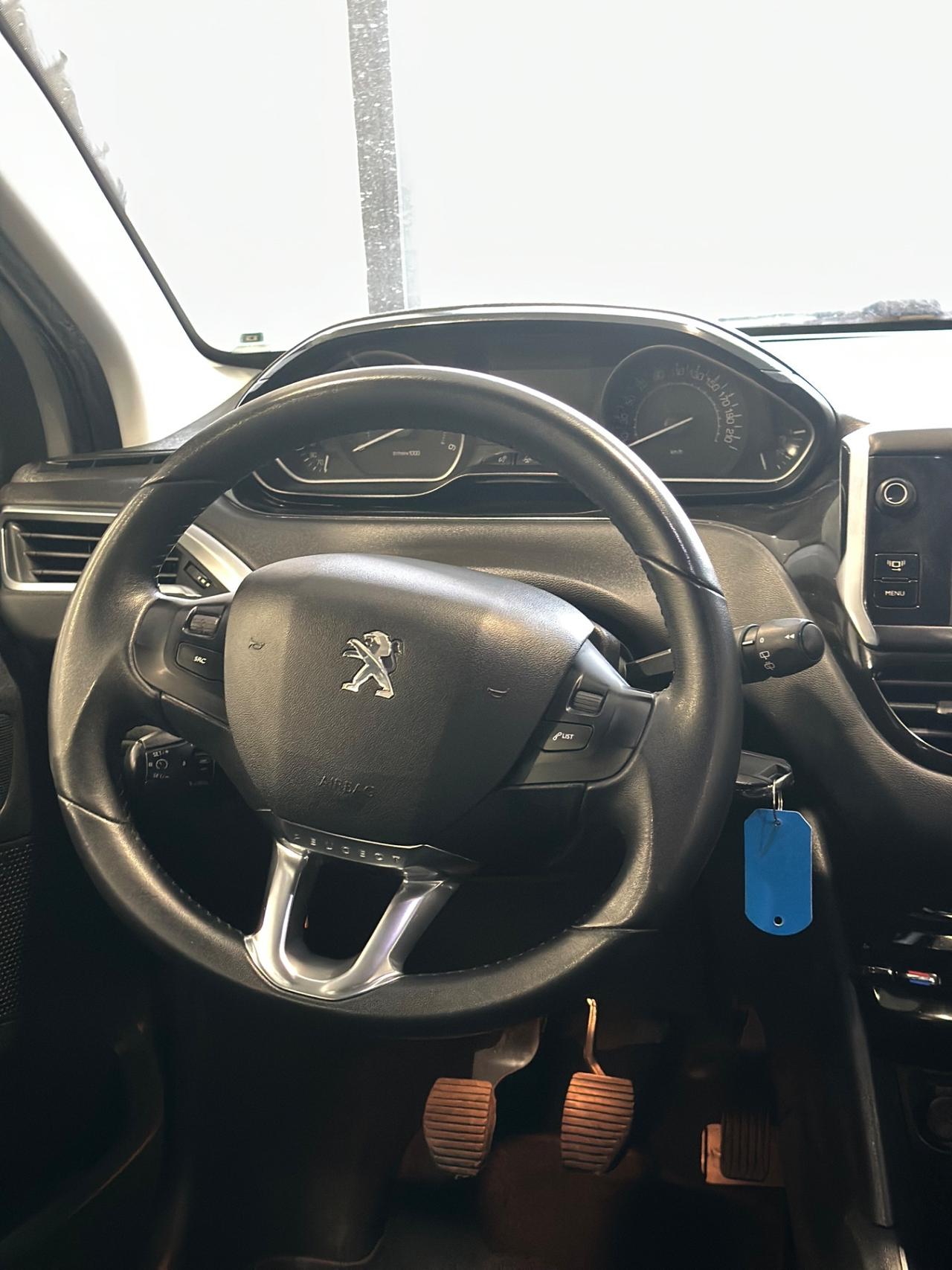 Peugeot 208 1.6 e-HDi 92 CV Stop&Start 5 porte Allure