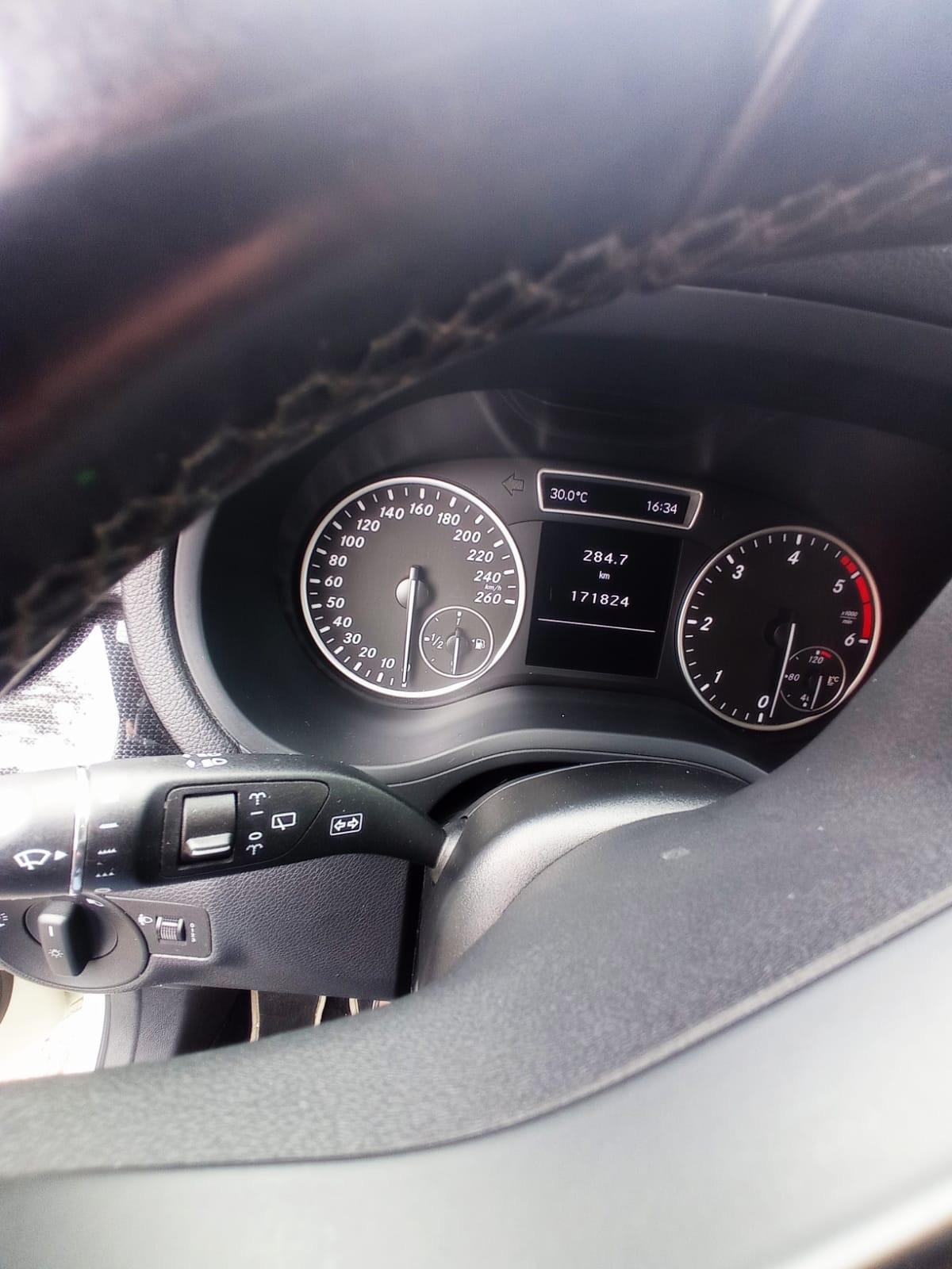 Mercedes-benz B 180 B 180 CDI Premium