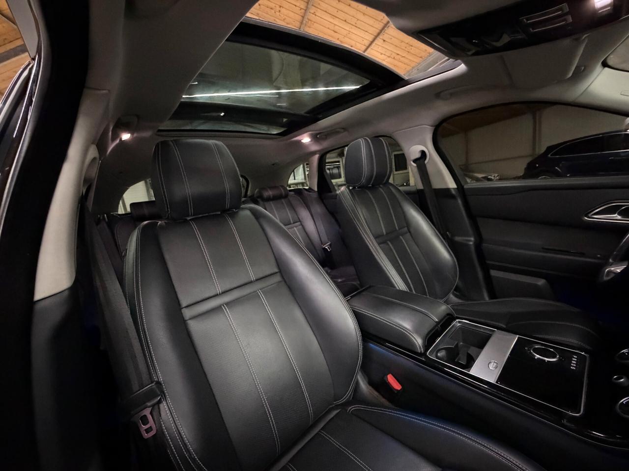 Range Rover Velar 2.0d 240 CV - FULL OPTIONAL - GARANZIA 24 MESI