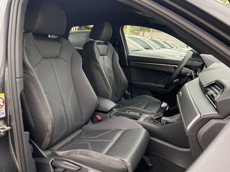 Audi Q3 Sportback S Line interno ed esterno 2.0 TDI 150CV s-tronic 35