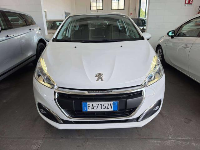 Peugeot 208 208 I 2015 5p 1.2 puretech Allure 82cv