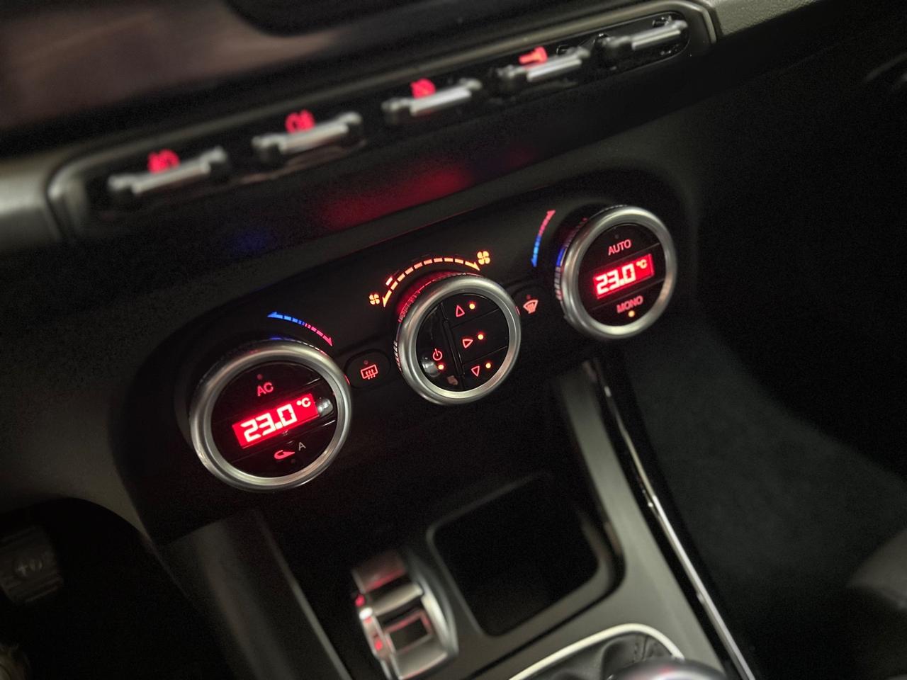 Alfa Romeo Giulietta 2.0 JTDm-2 140 CV Distinctive