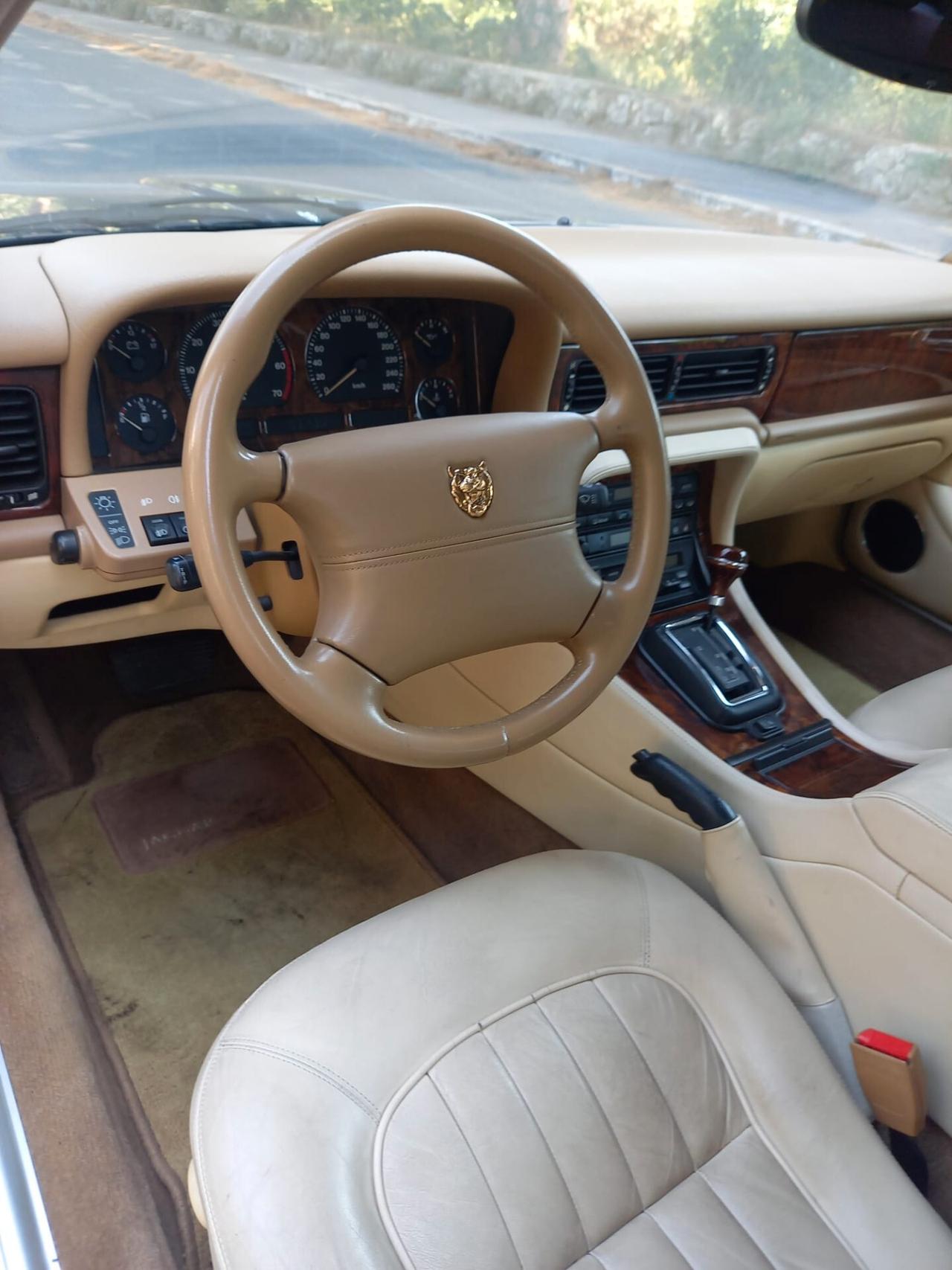 Jaguar Xj6 4.0 benzina 85.000 iscritta ASI