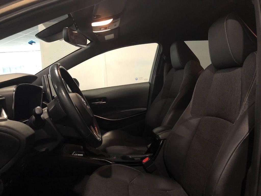 Toyota Corolla Touring Sports 1.8 Hybrid Style CVT