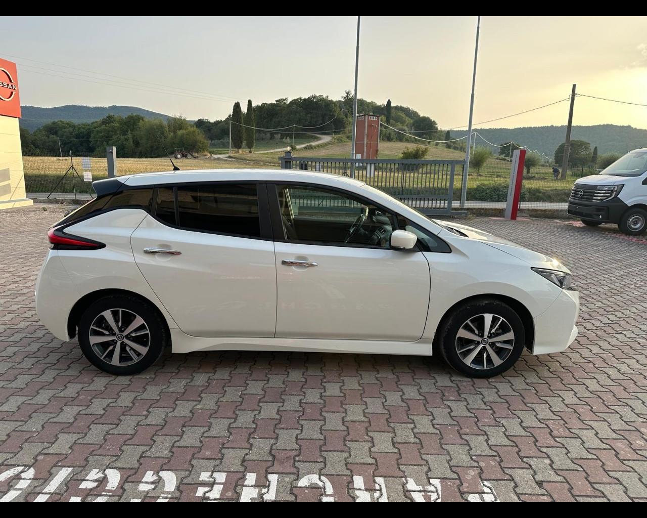 NISSAN Leaf Acenta 40kWh 150cv my19
