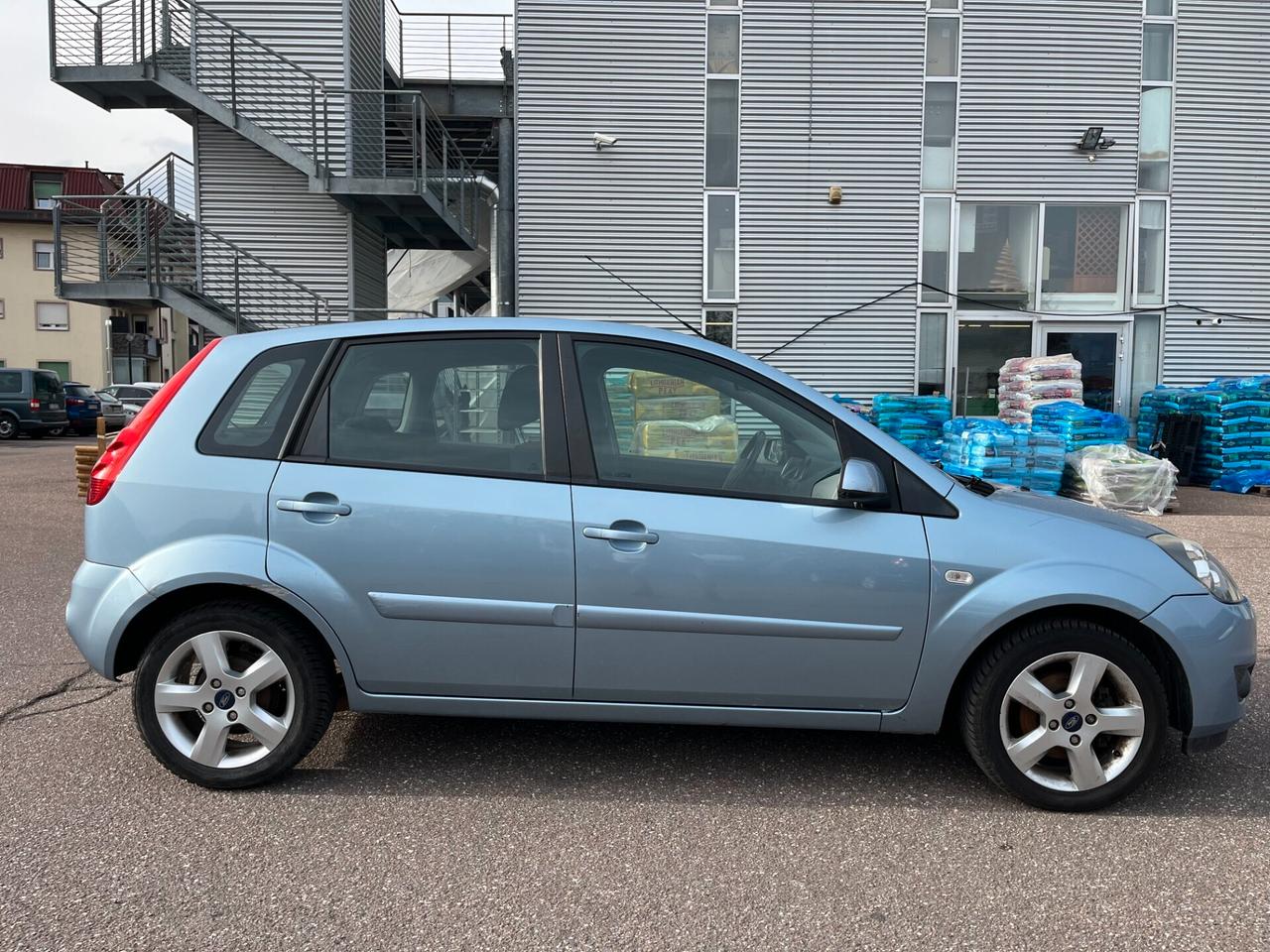 Ford Fiesta 1.2 16V 5p.