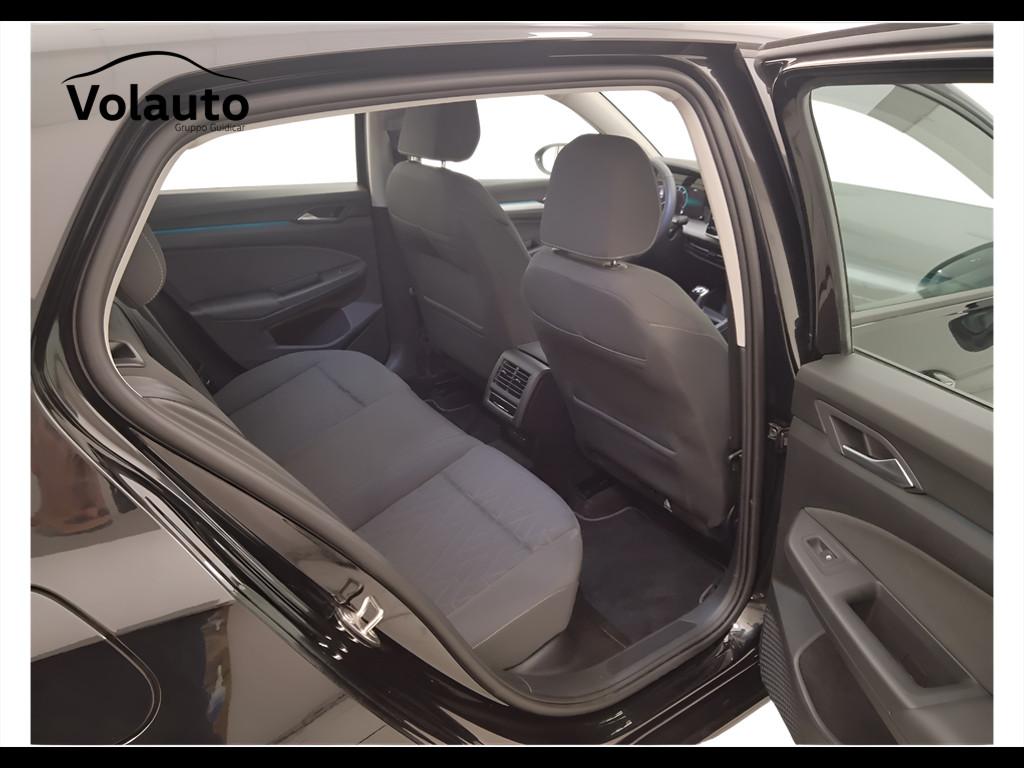 VOLKSWAGEN Golf VIII 2024 - Golf 2.0 tdi Life 115cv