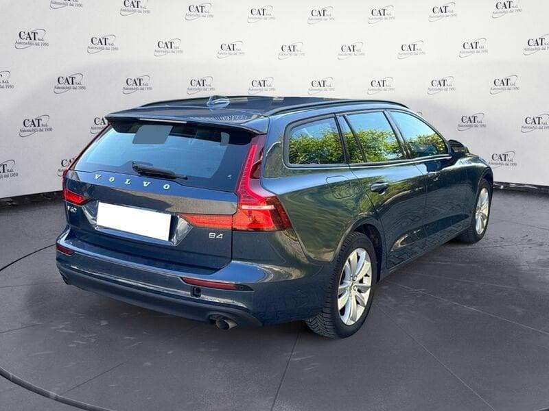 Volvo V60 B4 D autom. Momentum Business