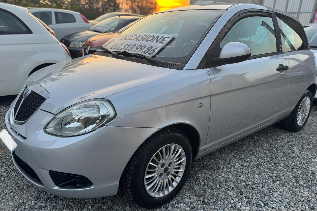 Lancia Ypsilon 1.2 benzina adatta neopatentati
