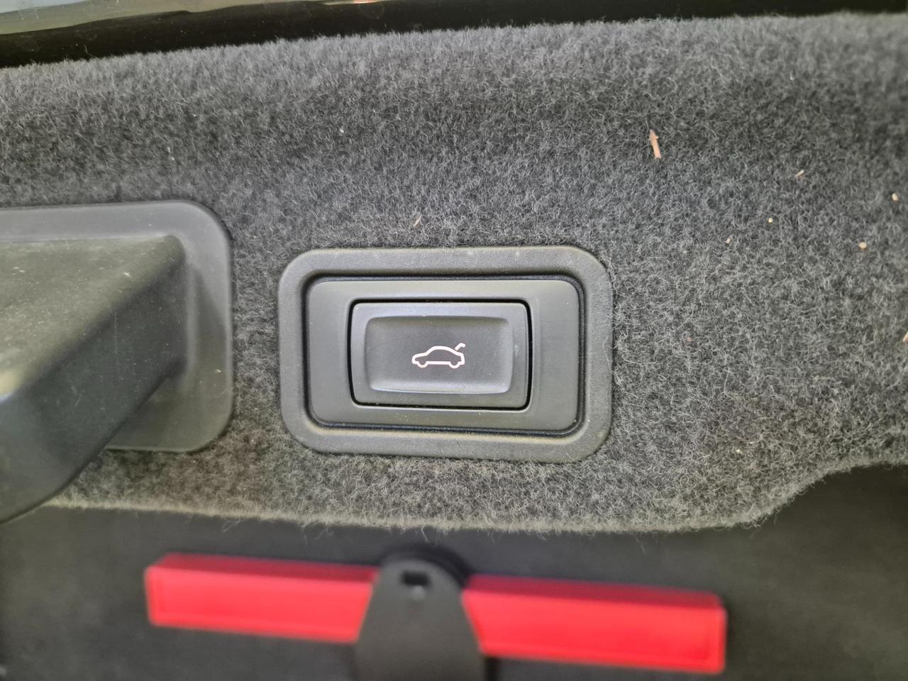 Audi A8 3.0 V6 tdi quattro tiptronic - Cam - Cruise/Lim - Soft Close