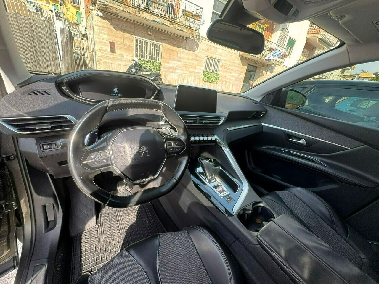 Peugeot 3008 BlueHDi 120 S&S Business