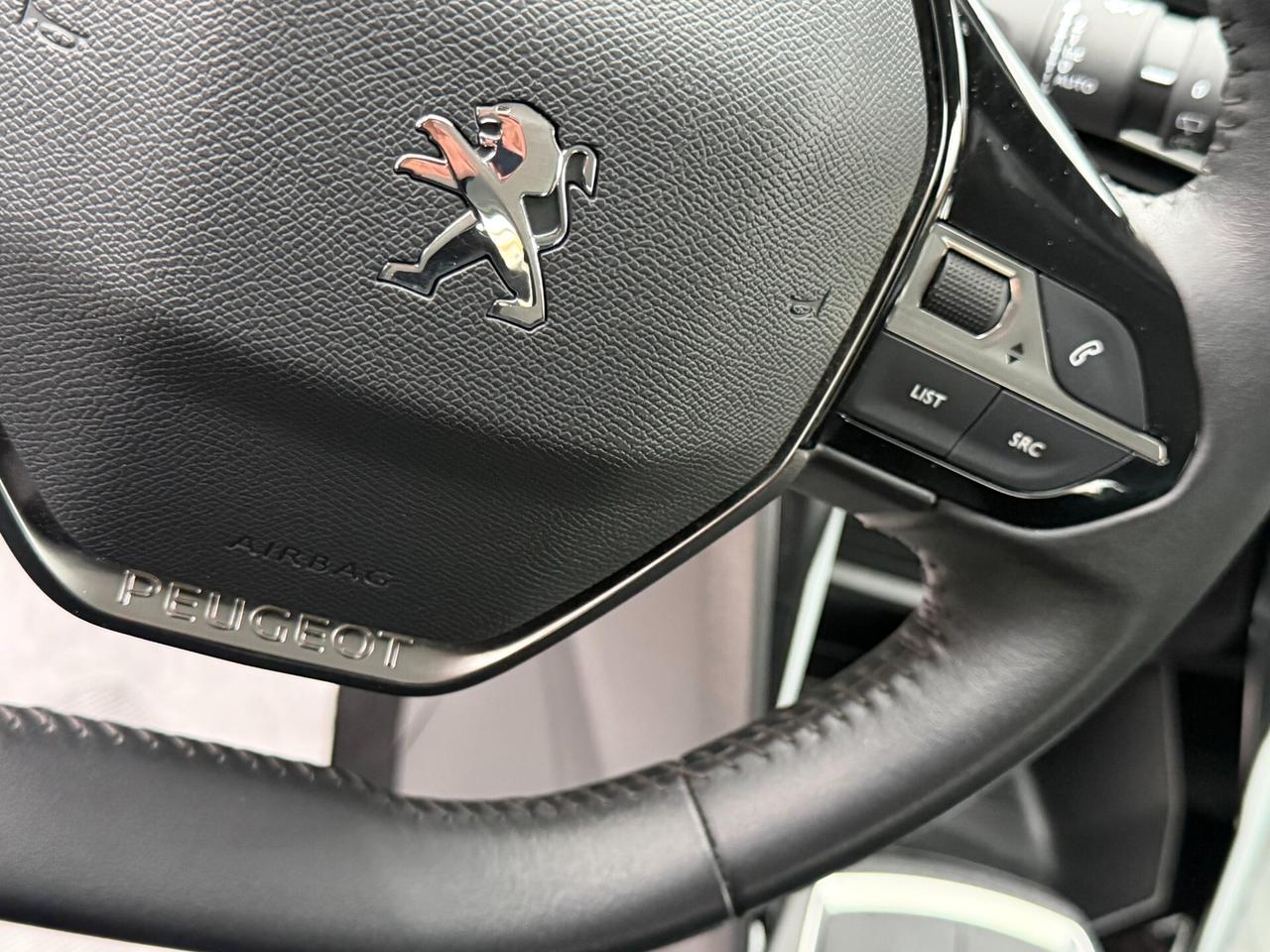 Peugeot 2008 1.5 BLUEHDI 110 cv. ACTIVE