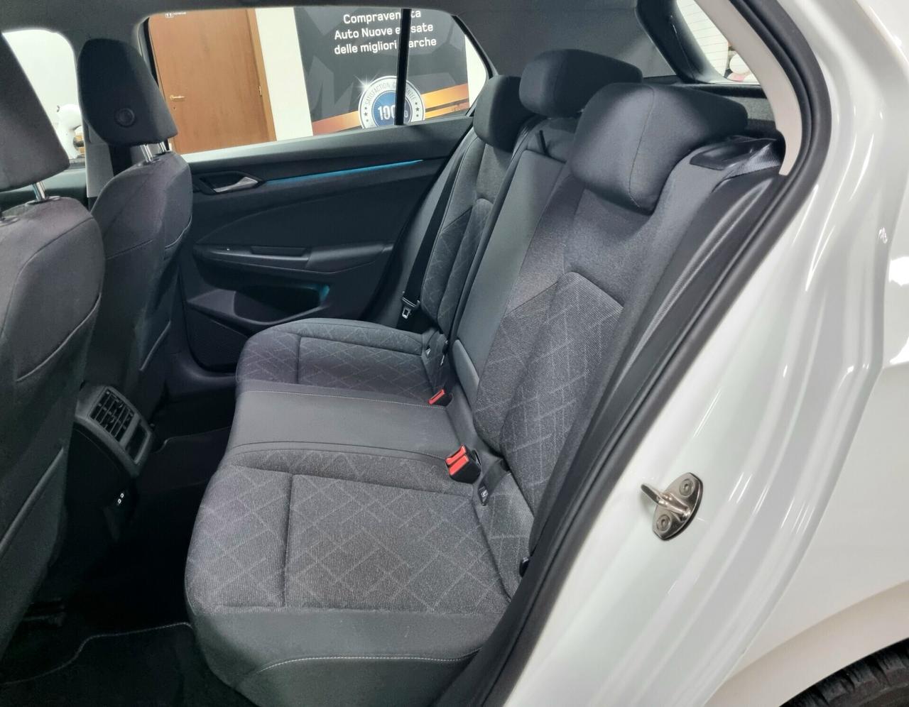 VOLKSWAGEN GOLF 2.0 TDI 115 CV SCR LIFE OK NEOPATENTATI