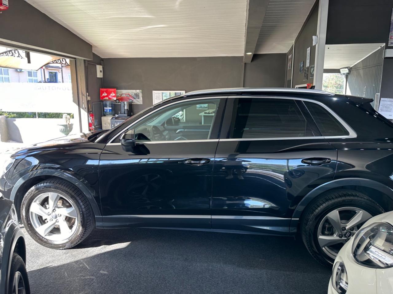 Audi Q3 35 TDI S tronic Business Advanced