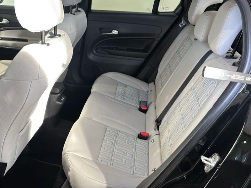 FIAT 600 600 Hybrid 100 CV DCT MHEV La Prima