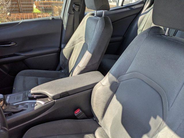 LEXUS UX 250h UX 250h 2.0 cvt