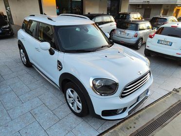 MINI Countryman 2.0 Cooper D 150cv Bus. AUTO