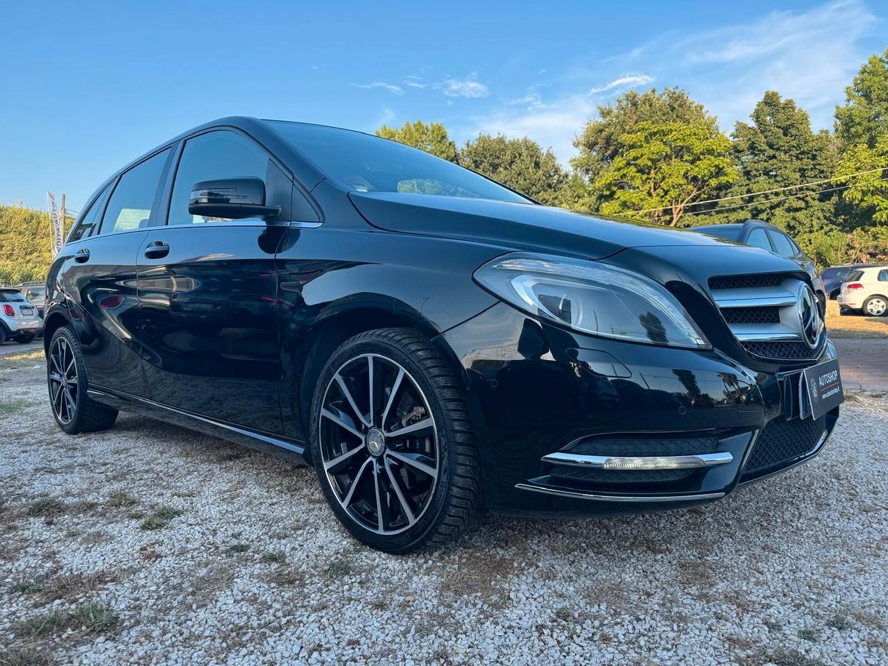 MERCEDES - Classe B - 180 CDI Premium - NEOPATENTATI - FINANZIABILE - PERMUTE