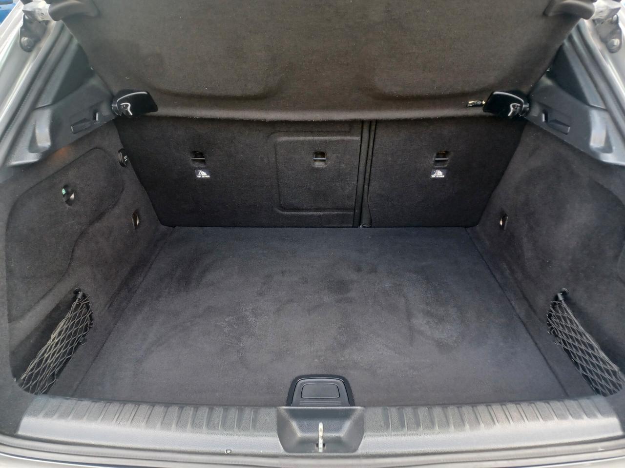 Mercedes-benz GLA 180 d NAVI LED TETTO