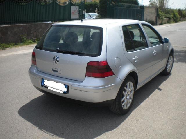 VOLKSWAGEN Golf 1.6 16V cat 5 porte Comfortline