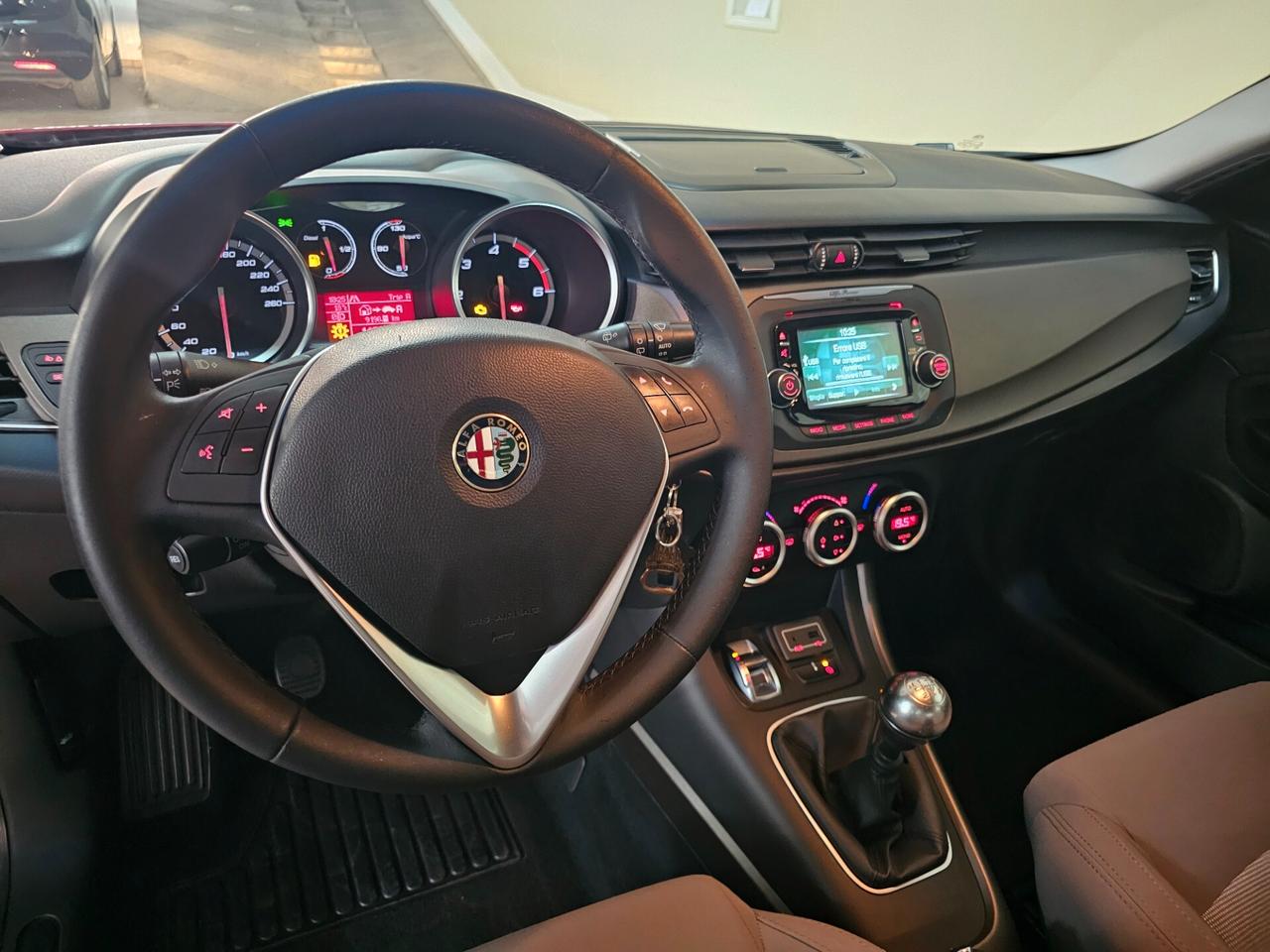 Alfa Romeo Giulietta 1.6 JTDm-2 120 CV Exclusive