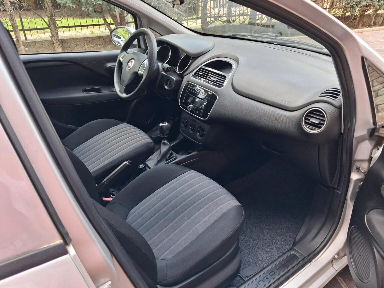 Fiat Punto 1.2 8V 5 porte Street