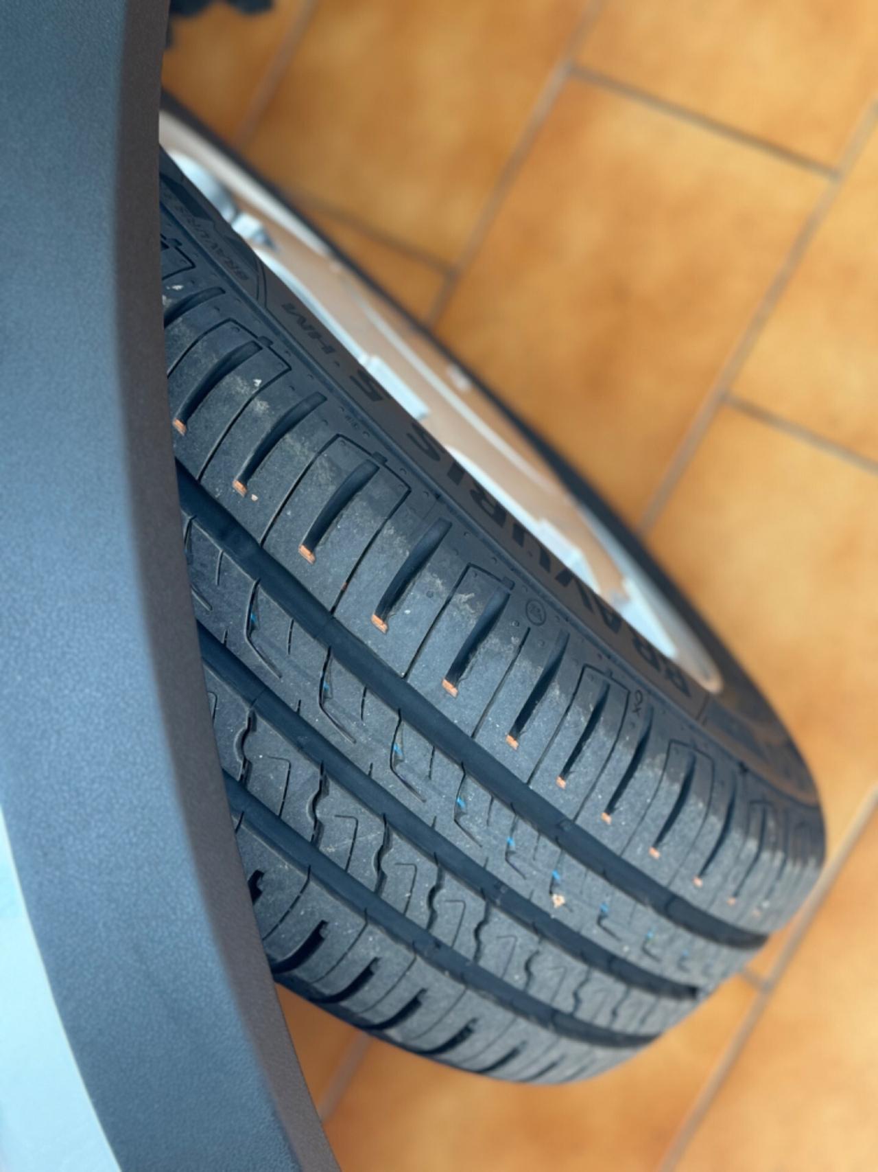 Volkswagen Golf GTI 1 serie - Versione Pirelli - Pari al nuovo