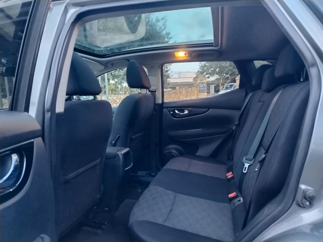 Nissan Qashqai 1.5 dCi Tekna