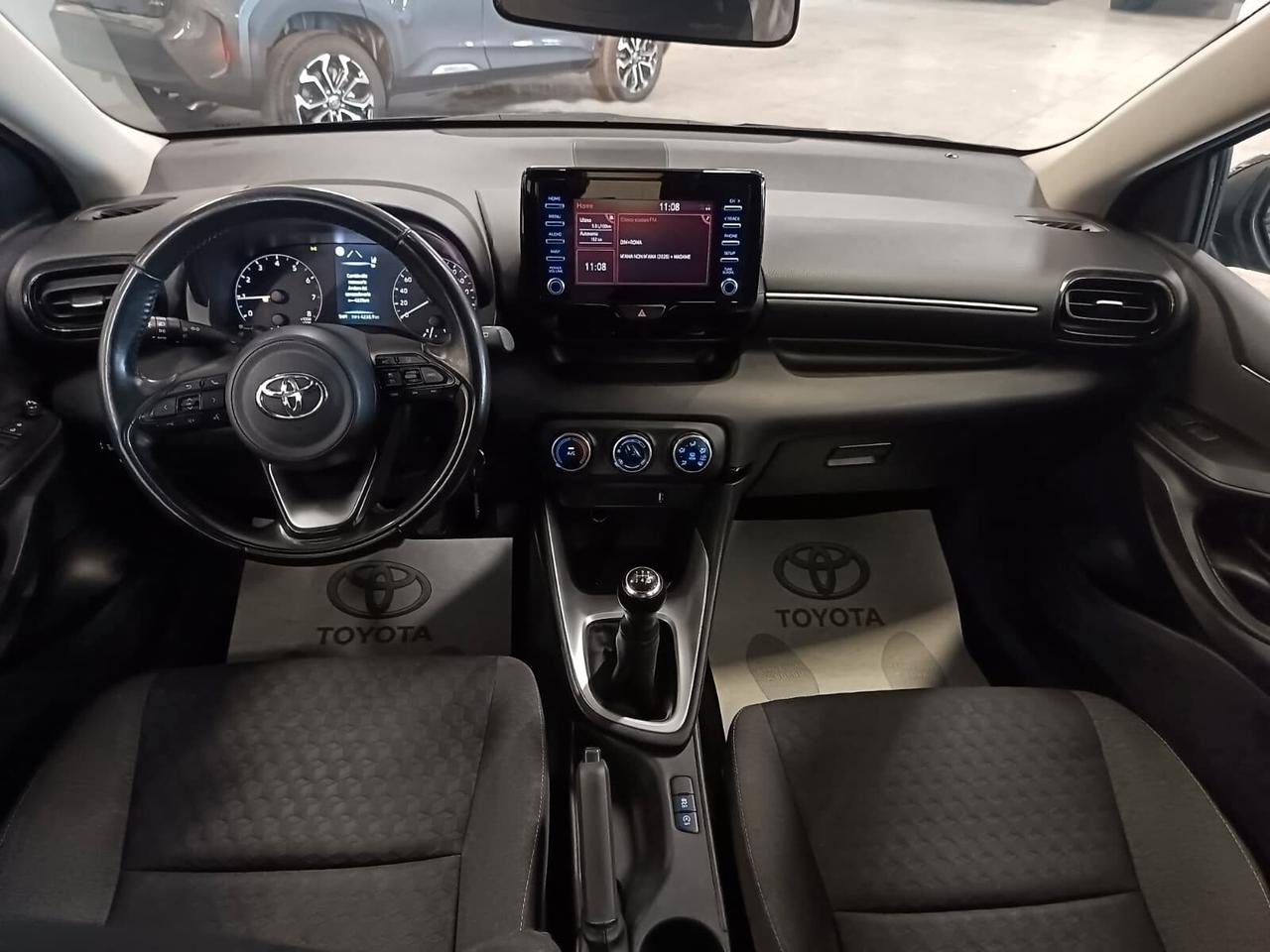 Toyota Yaris 1.0 5 porte Active