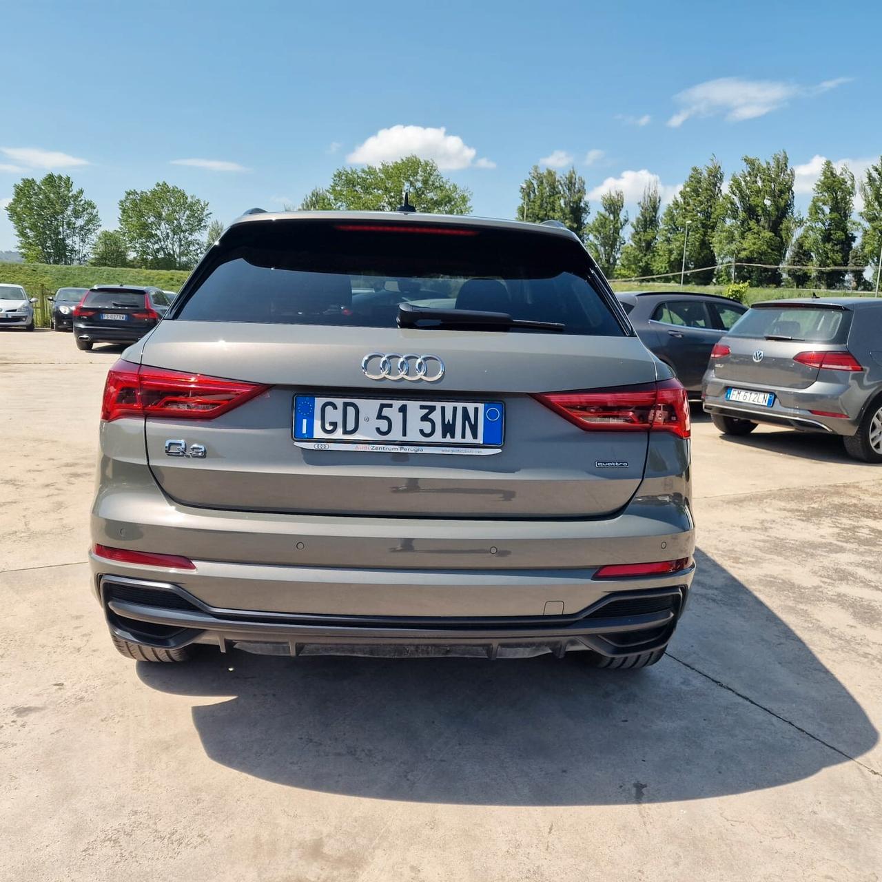 Audi Q3 SPB 35 TDI quattro S tronic line edition impeccabile UNICO PROPRIETARIO