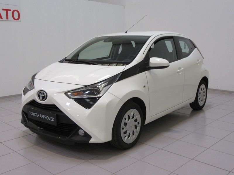 Toyota Aygo 1.0 VVT-i 72 CV 5 porte x-play