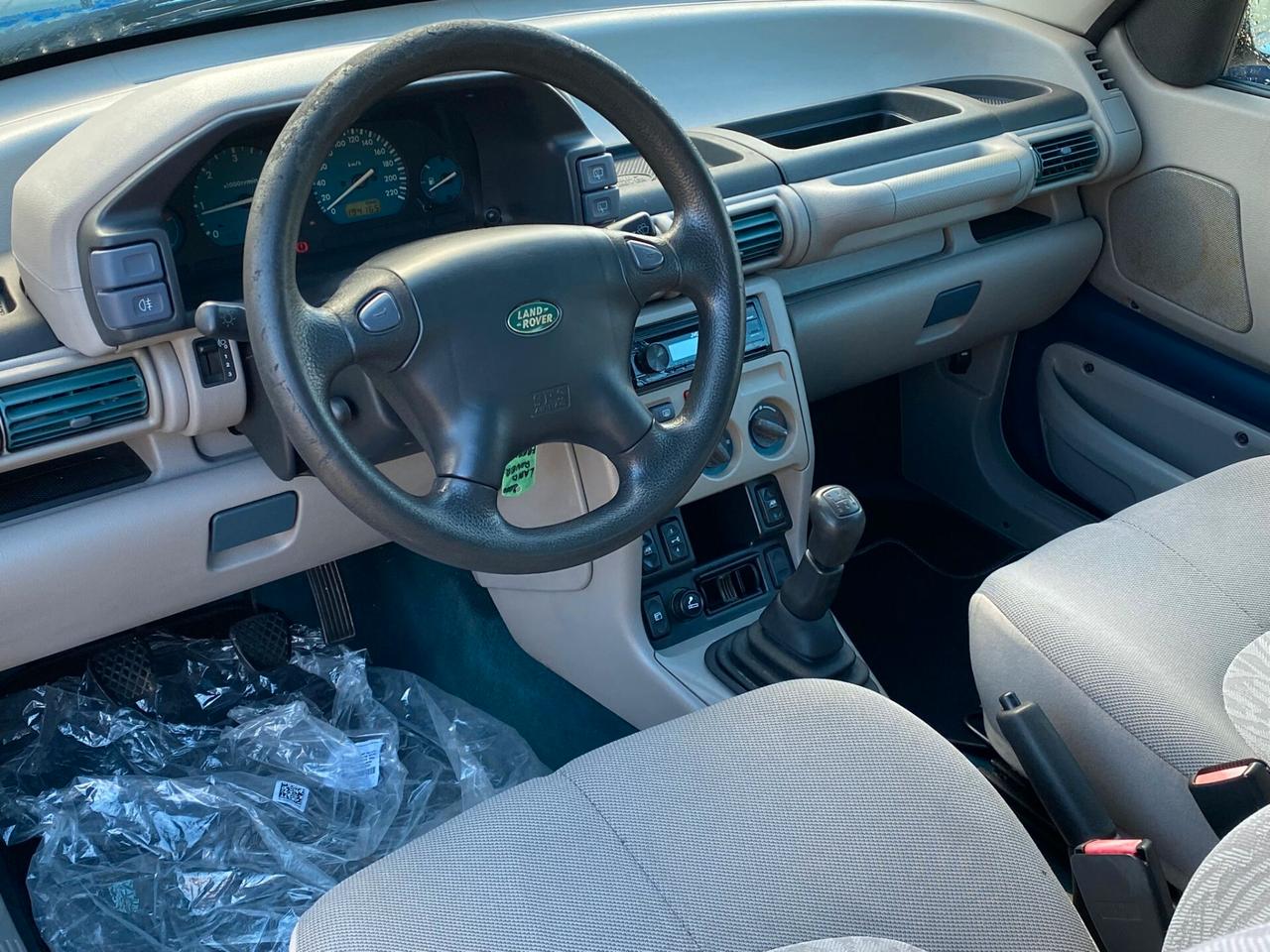 Land Rover Freelander 2.0 TD cat 3p. Hardback