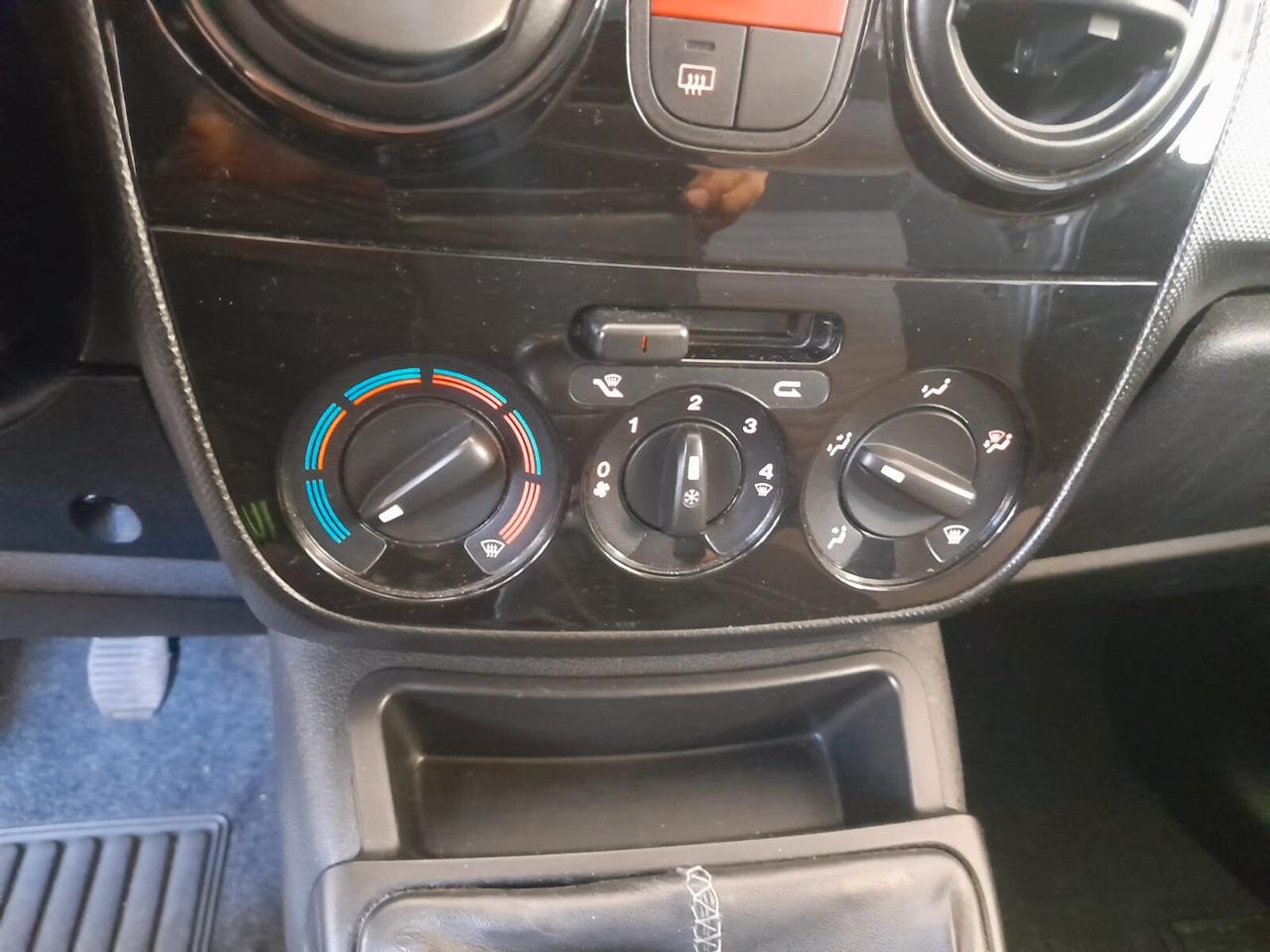Fiat Qubo 1.3 MJT 80 CV Trekking