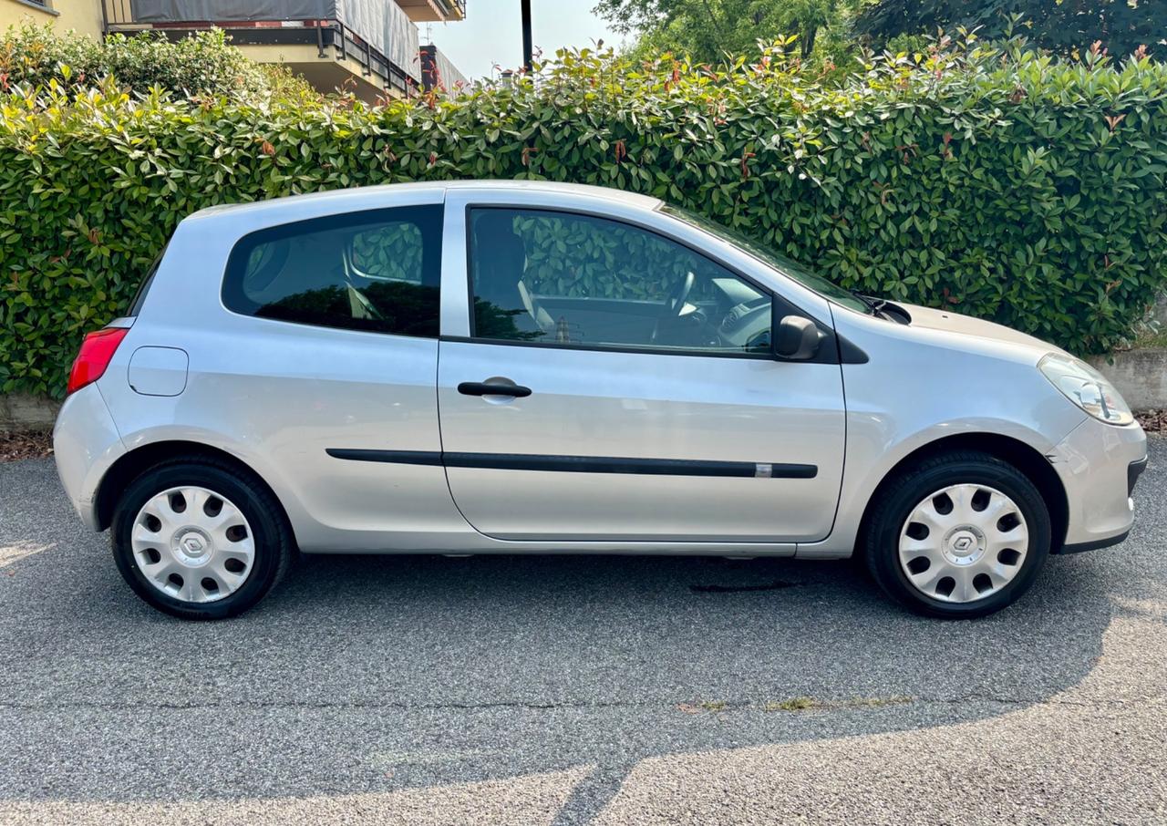 Renault Clio 1.2 3 porte Dynamique