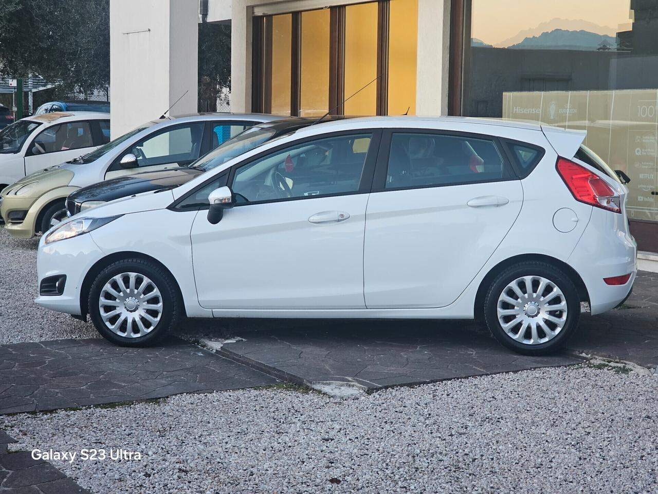 Ford Fiesta 1.5 DIESEL OK PER NEOPATENTATI ANNO 10/2012