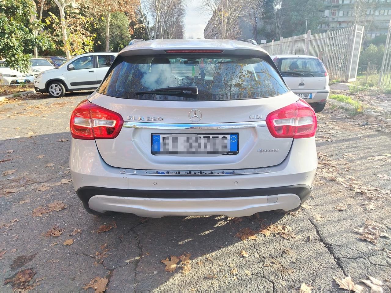 Mercedes-benz GLA 220 CDI Automatic 4Matic Premium