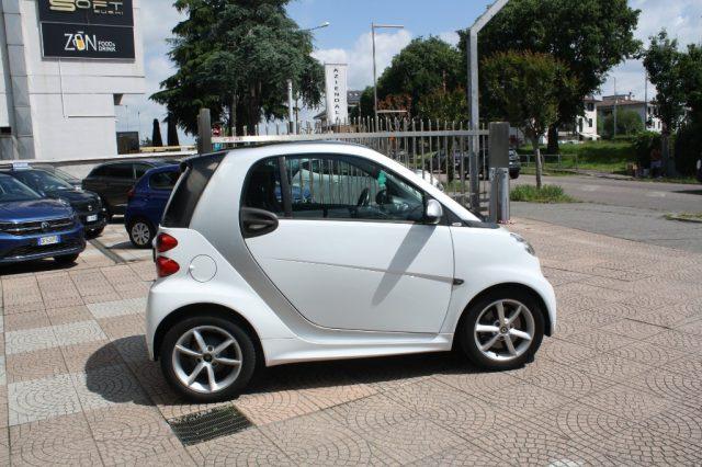 SMART ForTwo 1000 52 kW MHD coupé pulse