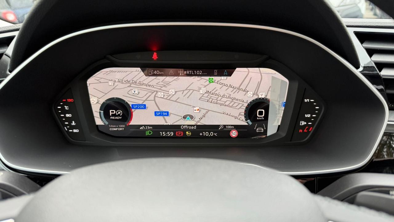 AUDI Q3 SPB 35 TDI IDENTITY BLACK KM0 2024 TETTO APRIBILE