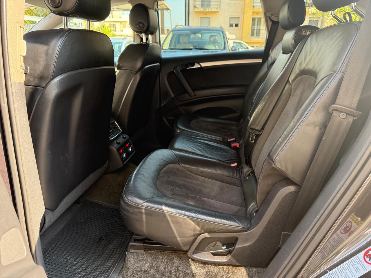 Audi Q7 3.0 V6 TDI 233CV quattro tiptronic