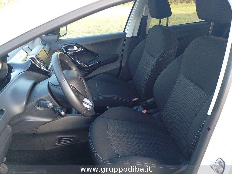 Peugeot 208 I 2015 Benzina 5p 1.2 puretech Allure 82cv