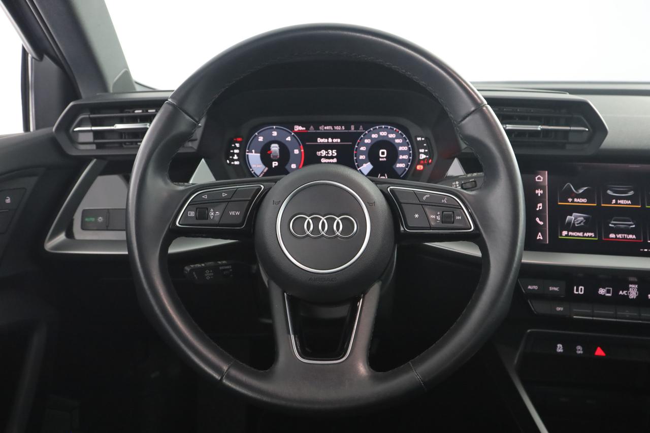 AUDI A3 4ª serie A3 SPB 30 TDI S tronic Business