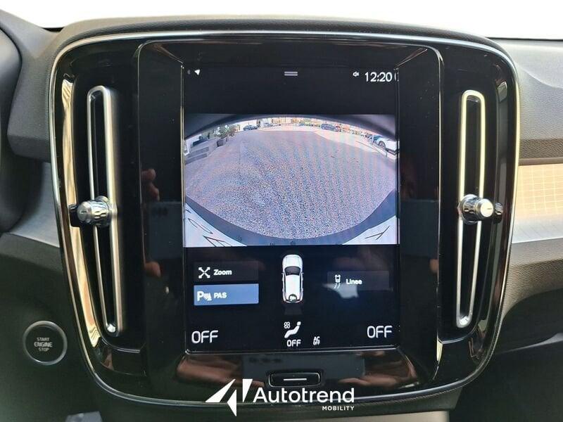 Volvo XC40 D3 150 CV Automatica NAVI LED Momentum Pro