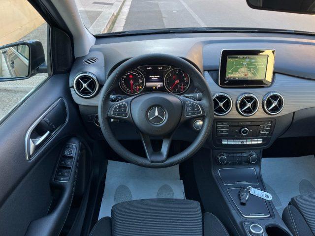 MERCEDES-BENZ B 180 d Automatic Business Extra