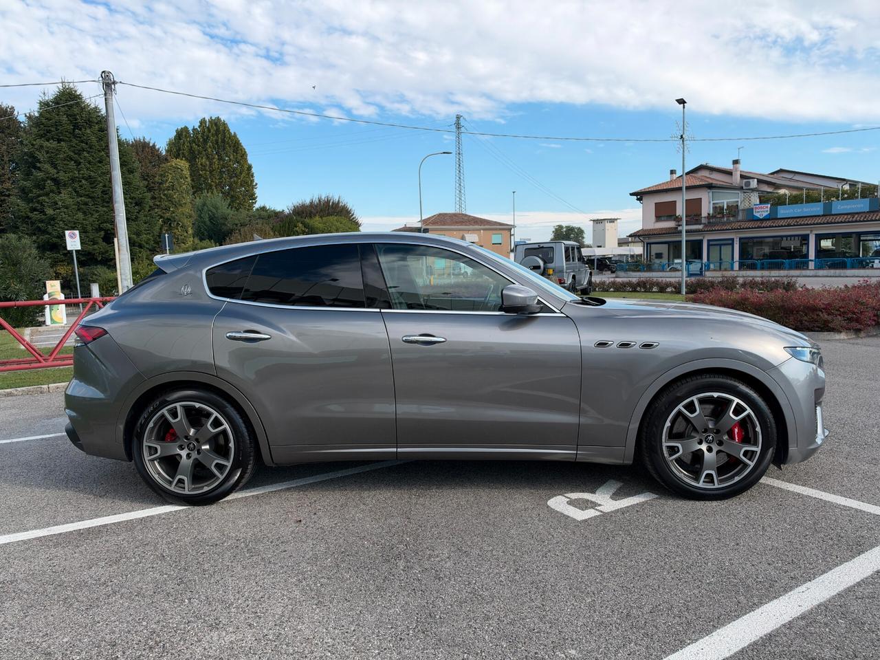 Maserati Levante GRANDSPORT 350CV