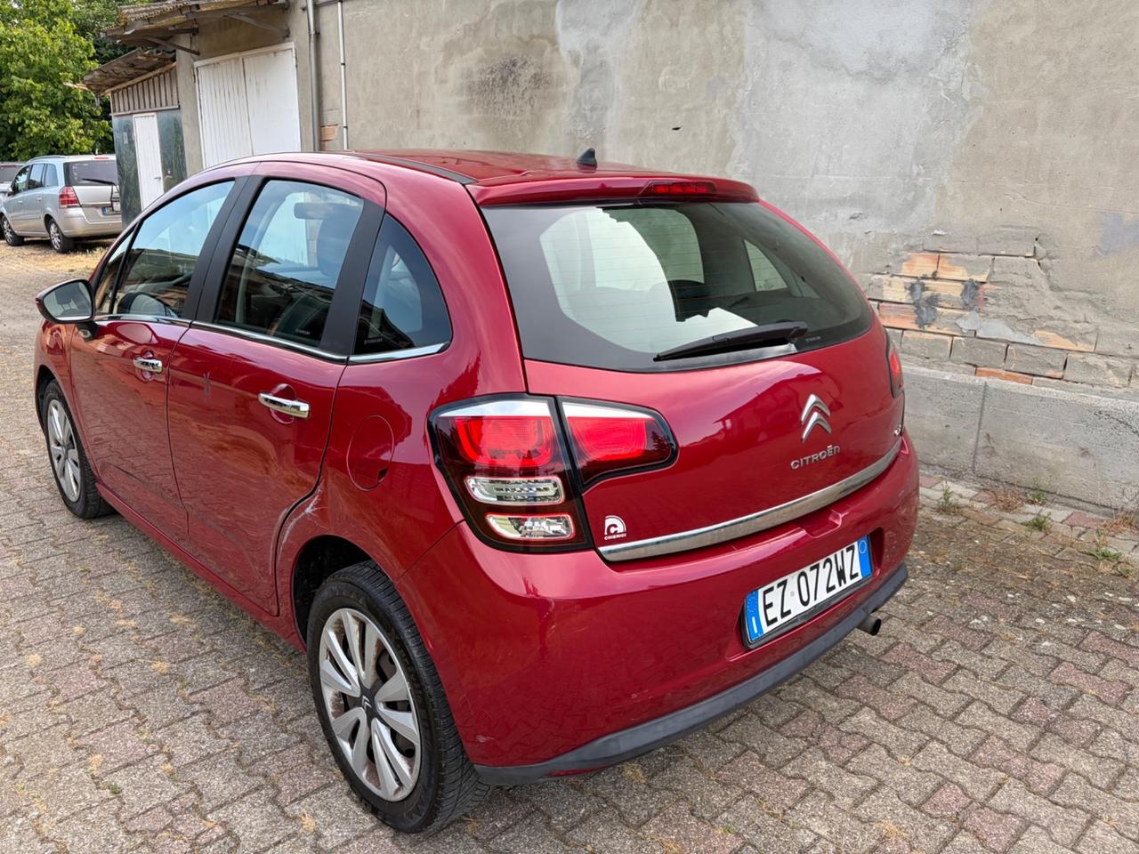 Citroen C3 1.2 BENZINA Exclusive 2015