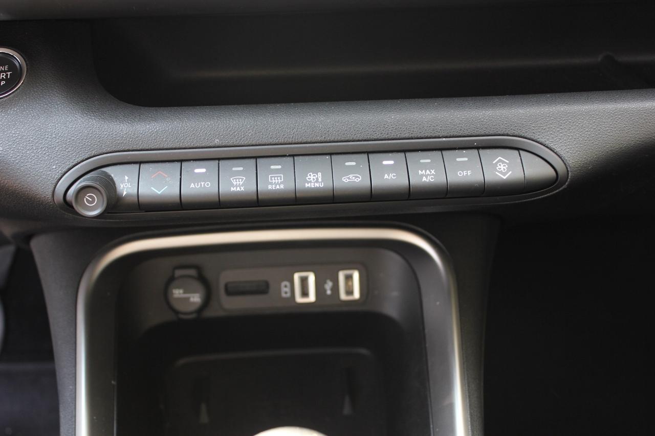 Jeep Avenger 1.2 Turbo 100 CV Altitude RETROCAMERA NAVY