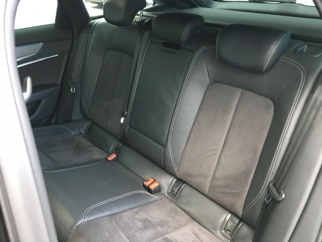 AUDI A6 Avant 40 2.0 TDI MHEV S tronic Business Sport