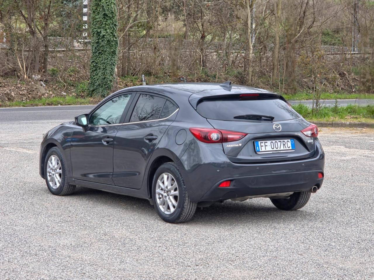 Mazda 3 Mazda3 1.5 Skyactiv-D Exceed 2016-E6 Manuale NEO