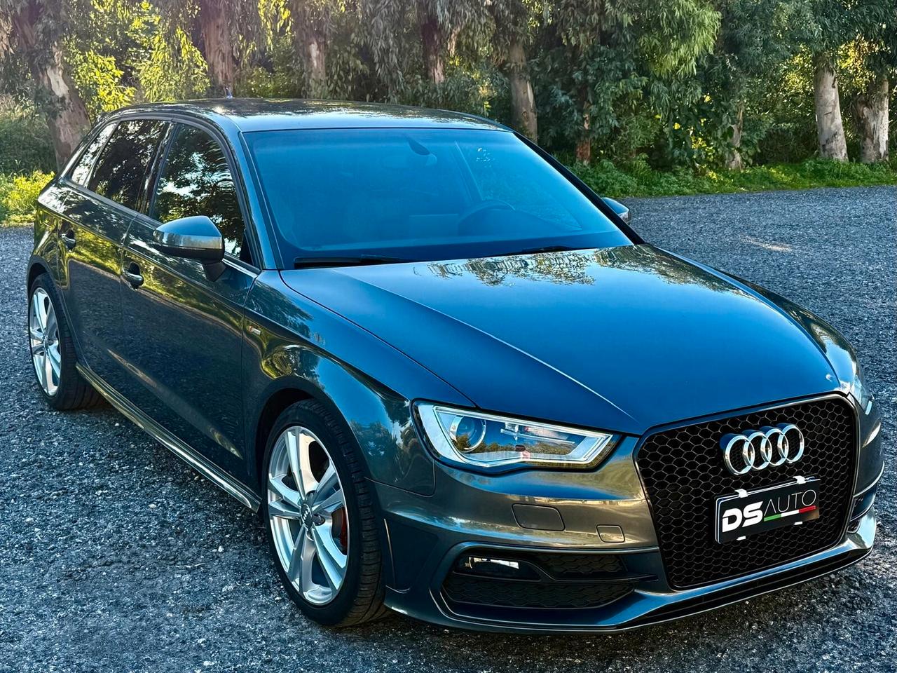 AUDI A3 1.6 TDI 110 CV S TRONIC S LINE EDITION